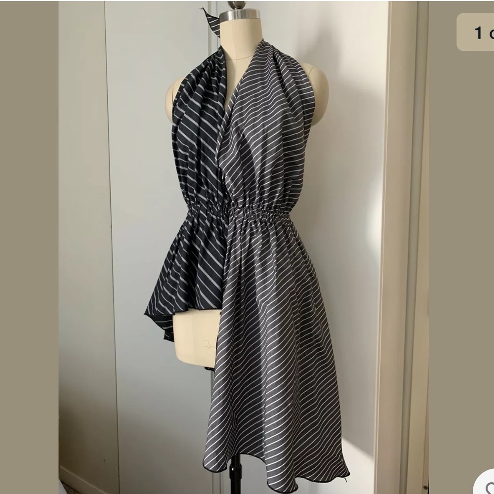 500$ AVN top Cotton Open Back Striped Size Small